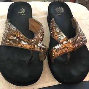 Yellow box brand gold sequined flip flop.  Size 9